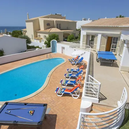 Primavera By Βίλα