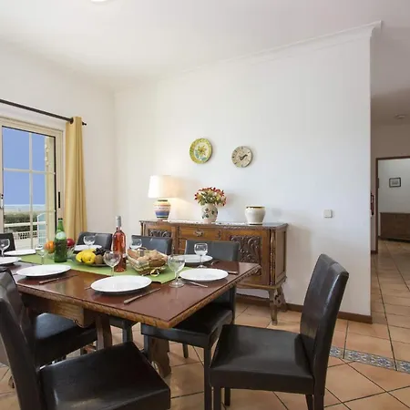 ヴィラ Primavera By *